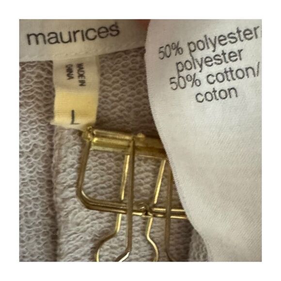 Maurices Women's Beige "I Don't Do Winter" Crew Neck Sweatshirt Large - Picture 3 of 5